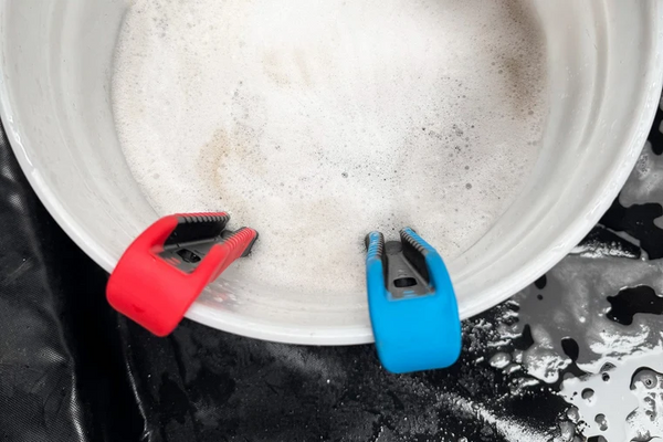 [SKORP] Scrub Brush